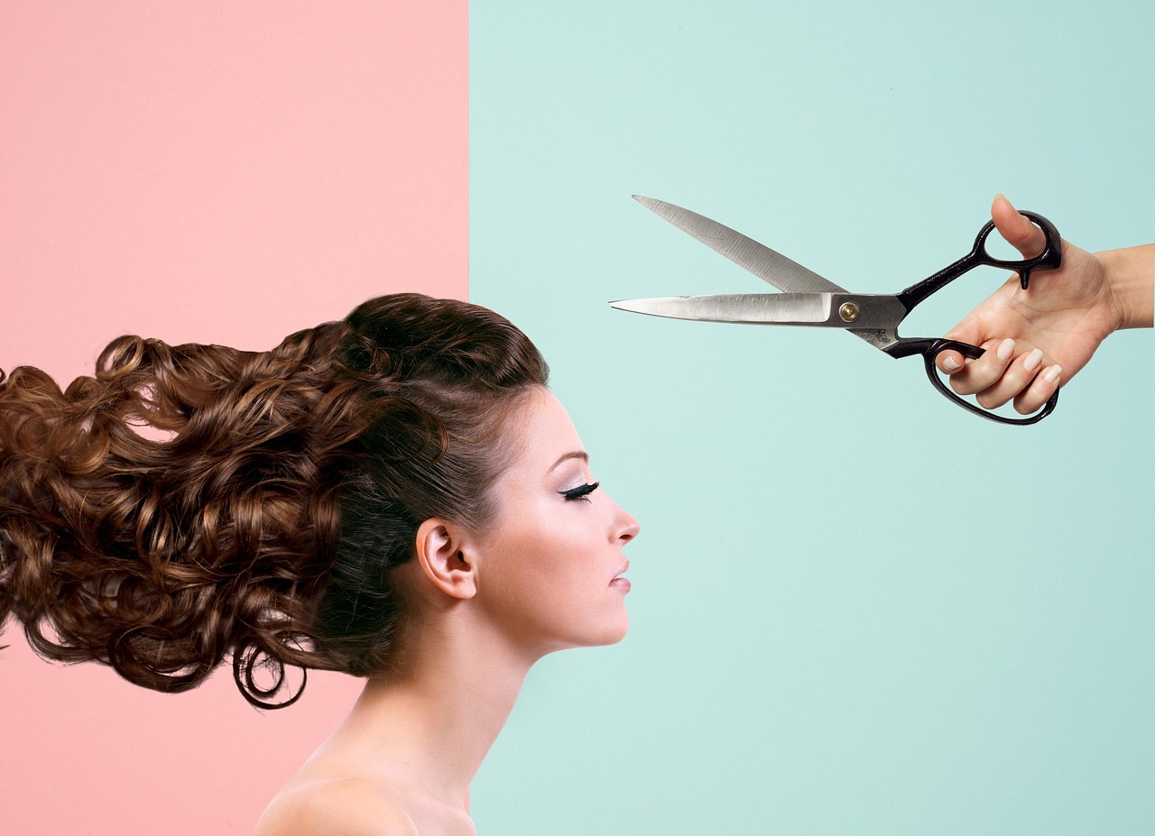 Woman, hair, scissors — Roulette High Stakes UK with Jackpots: Everything You Need to Know